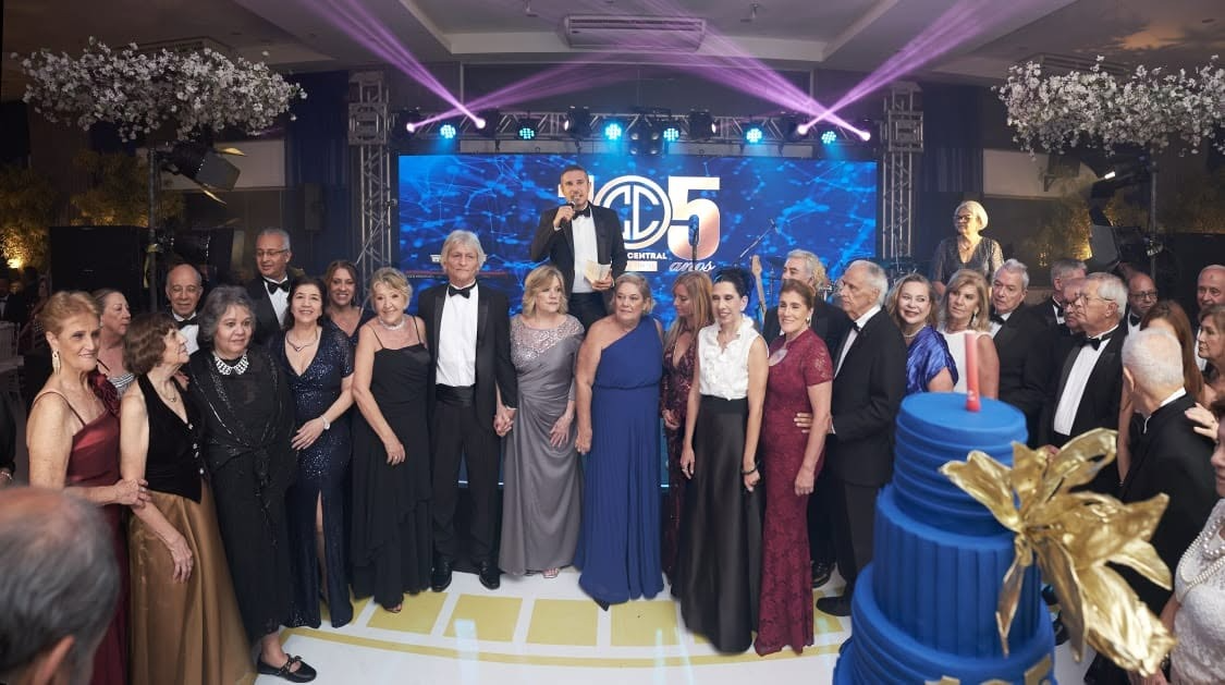 Clube Central celebra 106 anos com Baile de Gala