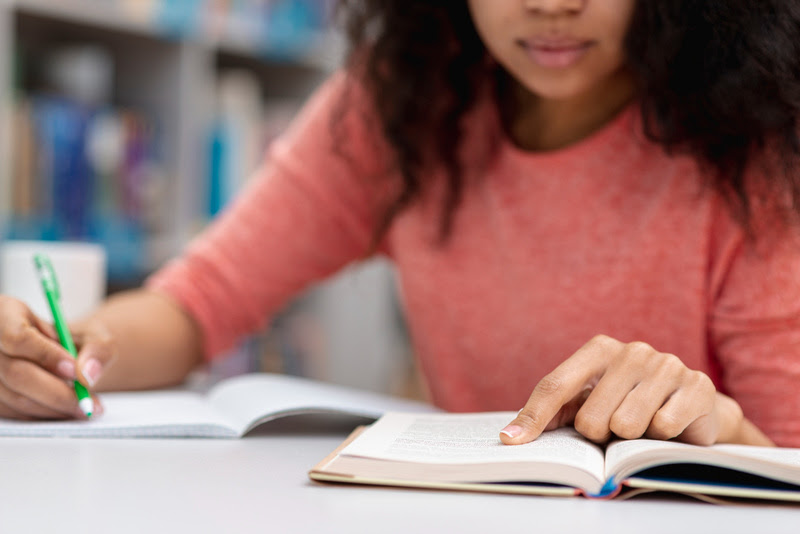 Anhanguera abre 50 cursos de férias gratuitos
