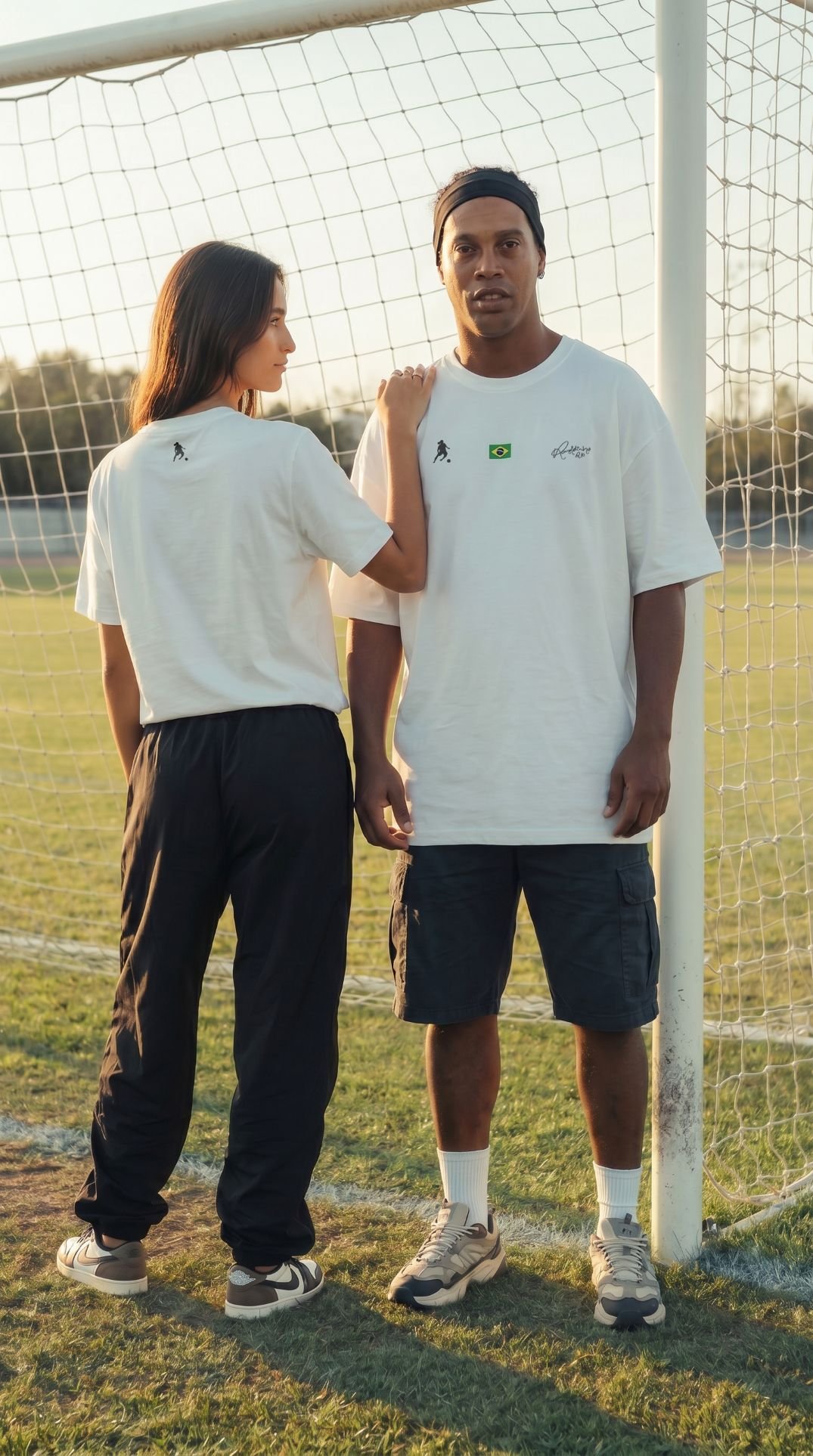 Ronaldinho Gaúcho lança marca de moda