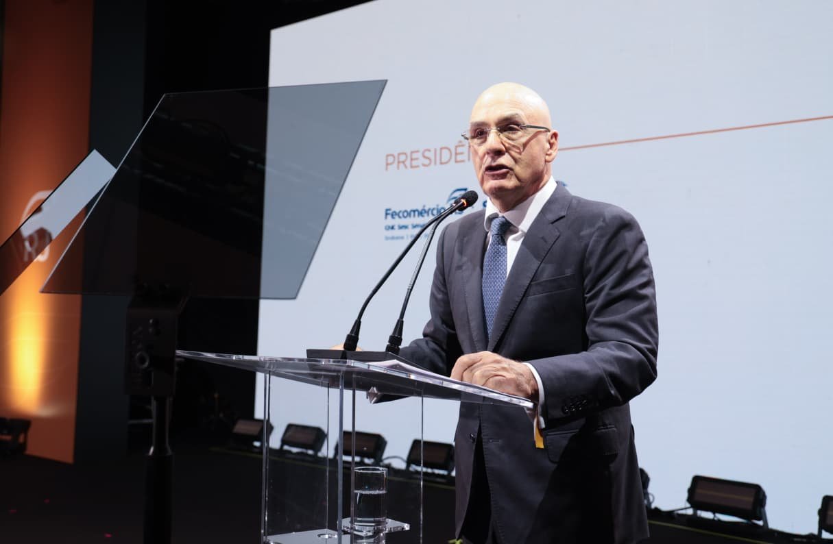 Fecomércio RJ dá posse à nova diretoria