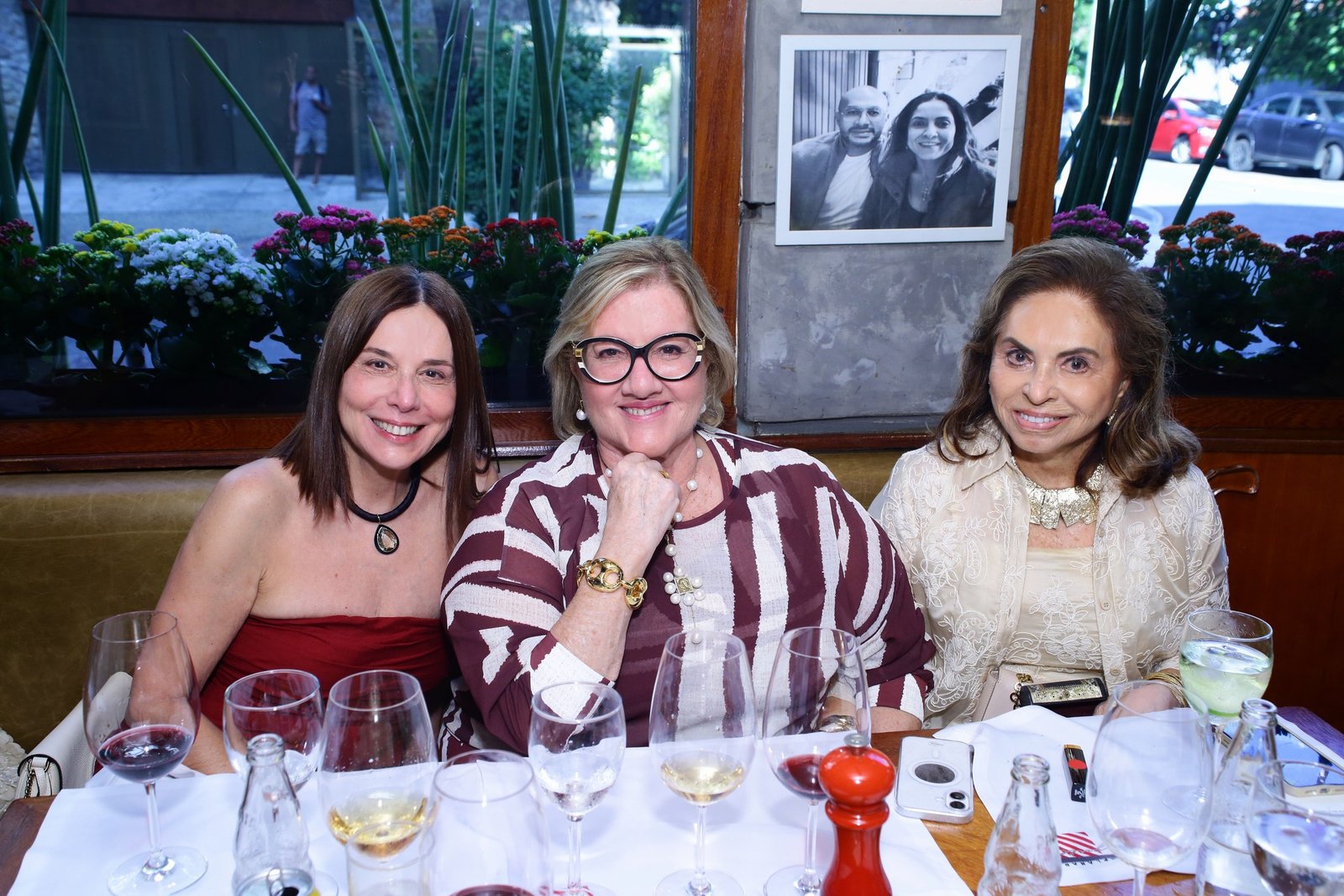 Ana de Paula celebra aniversário em Ipanema