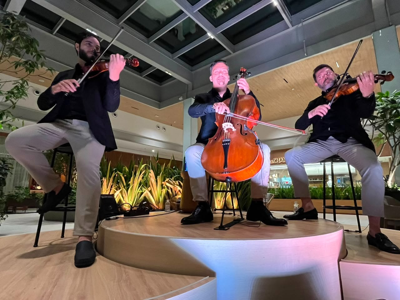 MorumbiShopping estreia Rooftop Sessions com música ao vivo e gastronomia