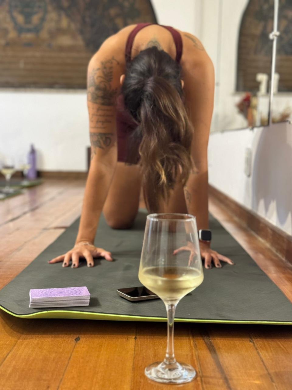 Sunset Yoga & Vinho no MET Barra