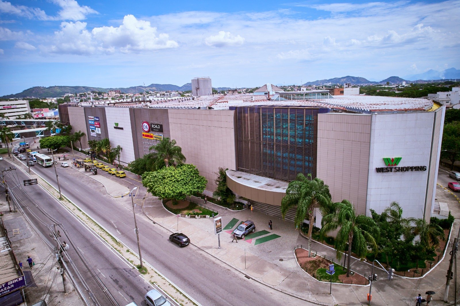 West Shopping tem vacinação antirrábica gratuita